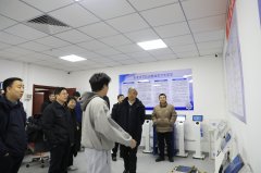 <b>划和扶植取之相顺应的尝试课程系统</b>